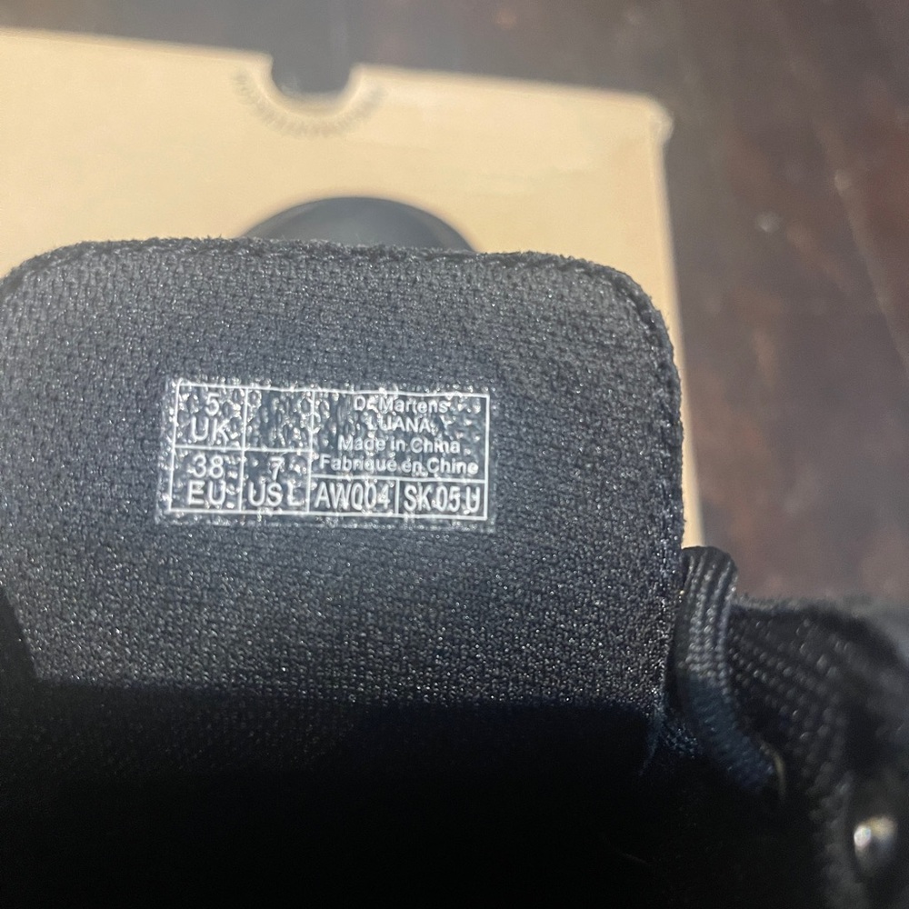 Doc Martens - Picture 6 of 7